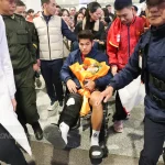 Biển Người Nghẹt Thở Đón U23 Việt Nam Về Nước: HLV Kim Sang Sik Cùng Các Ngôi Sao Được Chào Đón Nồng Nhiệt 1