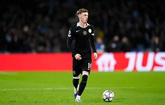 Liam Rosenior lí giải kế hoạch sử dụng Cole Palmer 1