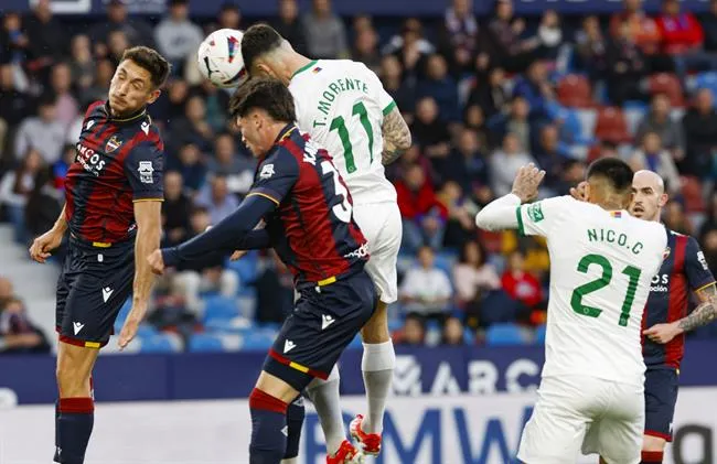 Nhận định Elche vs Barca (3h00 ngày 12) Mồi ngon quen thuộc 1